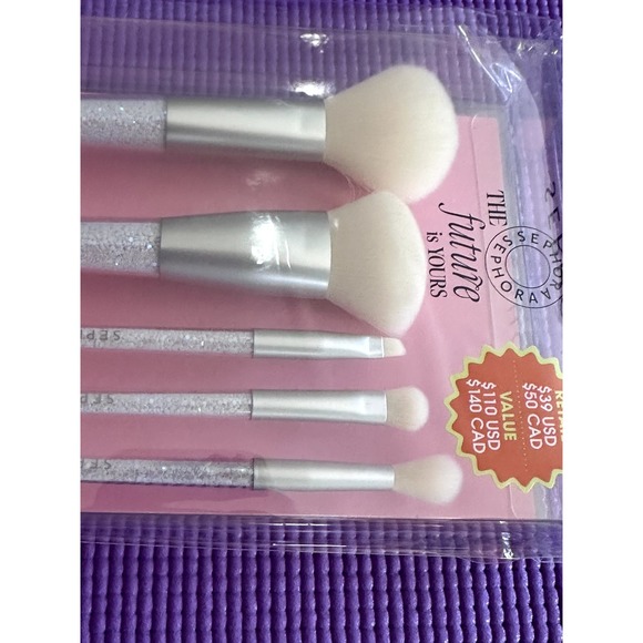 Sephora $110 Value The Future is Yours 5 piece face & eye Brush shimmering Set - Picture 2 of 4